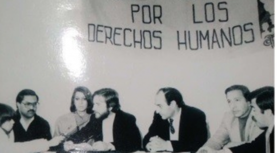 En la foto Esteban Jauregui, junto a Enrique Muñóz, Lilian Videla, Ricardo Ruffa, Norberto Foresti y Juan Vergés. 